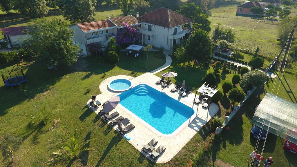 Apartments Ada Bojana Ulcinj Extérieur photo