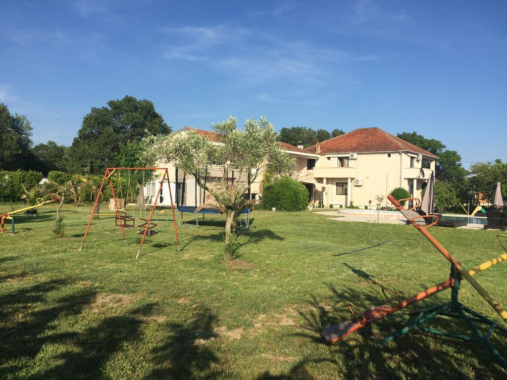 Apartments Ada Bojana Ulcinj Extérieur photo